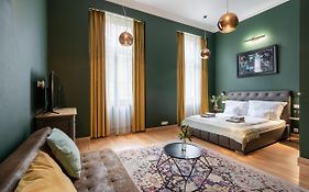 The Pearl Of The Heart Of Budapest